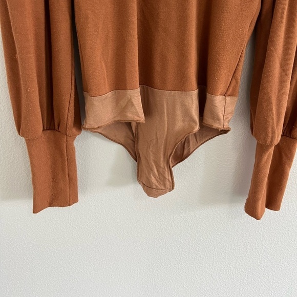 Rachel Pally Luxe Rib Eloise Turtleneck Bodysuit In Brass L - Picture 6 of 11